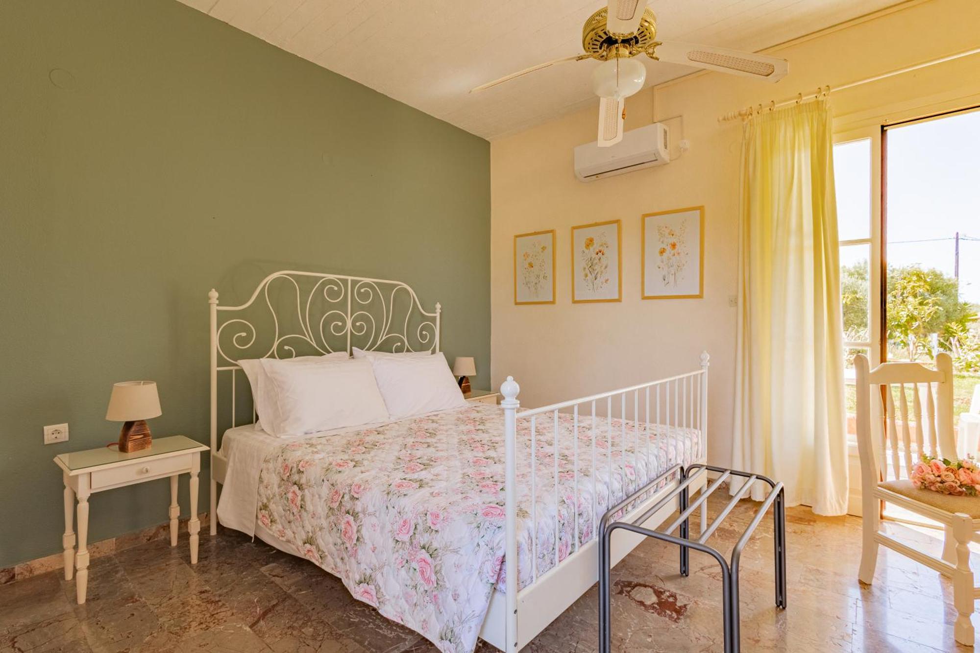 Villehardouin Farm Estate, Studios & Apartments, Minia, Kefalonia Argostoli  Exterior photo